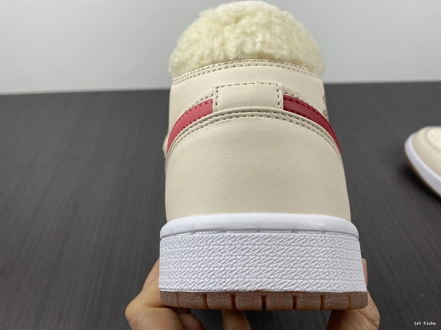 (GS) Pearl Jordan Fleece 1 - DO2207-264 White Mid 1106